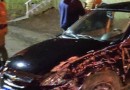 Mulher fica presa às ferragens após colidir carro em muro no Oeste de SC