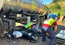 Motociclista fica ferido após colisão com caminhão de leite na BR-282