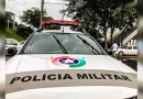 Homem é assassinado com mais de dez tiros à luz do dia em praia de SC