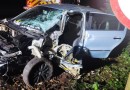 Mulheres ficam feridas em colisão frontal entre carro e caminhão na BR-282