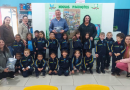 Kits de uniformes são entregues à Rede Municipal