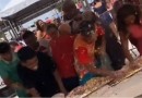 Virou guerra! Bolo de 62 metros é ‘destruído’ em segundos em festa de aniversário de cidade