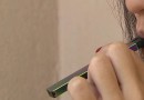 Consumo de tabaco cai, mas jovens “migram” para cigarro eletrônico