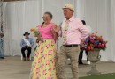 Encontro de Idosos reúne cerca de 800 participantes no Centro de Eventos com escolha do Casal Primavera