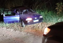 Noivo interrompe casamento para perseguir bandidos que invadiram residência