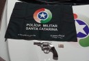 Polícia Militar prende homem por porte ilegal de arma de fogo