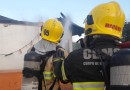 Bombeiros combatem incêndio em chiqueirão e salvam cerca de 1,7 mil leitões