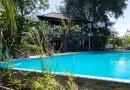 Idosa é encontrada morta na piscina da própria casa