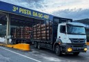 Caminhão com excesso de peso coloca ponte em risco na SC-401