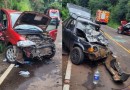 Colisão frontal entre dois carros deixa quatro feridos na SC-305