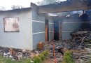 Incêndio destrói casa no interior