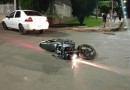 Colisão com automóvel deixa motociclista ferido