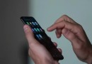 Casal vende filho de oito meses para comprar iphone 14 e mãe termina presa