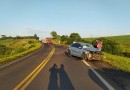 Colisão envolvendo dois caminhões e veículo de passeio é registrado na BR-163