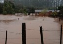 Chuva provoca alagamentos e suspensão de aulas em cidades do norte e do noroeste do RS