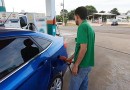 Gasolina ultrapassa R$ 6 e atinge maior preço do ano em SC