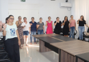 Servidores aprovados em concurso público tomam posse de seus cargos