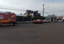 Colisão entre carro e moto é registrada no centro de Barracão