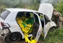 Adolescente foge de abordagem, é perseguido e capota carro carregado com meia tonelada de maconha na BR-277