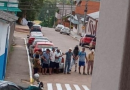 Grupo ataca banco, faz reféns e obriga moradores a formarem cordão humano no RS