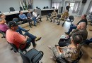 PM, vereadores e comunidade participam de reunião para tratar de assuntos referentes a segurança
