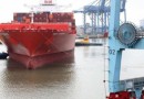 Vento de mais de 50 km/h torna manobras de navios arriscadas e fecha portos em SC