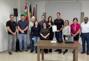 Associados da ASCOAGRIN doam eletrônicos a Polícia Civil de Barracão