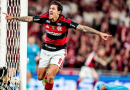 Flamengo reage no segundo tempo e vira sobre o Santos no Maracanã em domingo de Páscoa