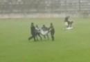 Jogador de futebol morre após ser atingido por raio no Paraná; quatro ficaram feridos