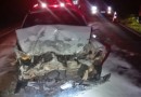 Homem e adolescente ficam feridos após carro colidir na traseira de trator na PR-473