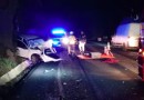 Colisão frontal na BR-282 deixa motorista ferido e preso às ferragens
