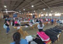 Mais de 4 mil peças de roupas são entregues para famílias pela Secretaria de Assistência Social