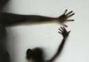 A cada 24 horas, ao menos oito mulheres são vítimas de violência
