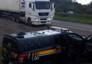 PRF flagra mais de 15 toneladas de excesso em bitrem na BR 282