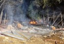 Incêndio destrói aviário no interior
