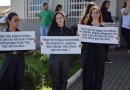 1ª Caminhada do Meio-Dia reuniu dezenas de pessoas em prol ao fim da violência contra as mulheres