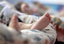 Bebê que morreu em Canoinhas ficou cerca de 5 horas no carro, aponta investigação