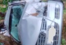 Bebê de 2 meses é ejetada de carro em capotamento na SC-157