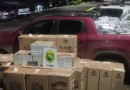 PM apreende camionete carregada de cigarros contrabandeados