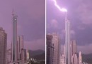 Maior residencial do Brasil é atingido por raio em meio a tempestade, em SC