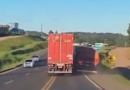 Caminhoneiros colocam motoristas em risco ao disputar pista na BR-282