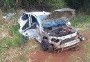 Mulher fica ferida em colisão entre carro e caminhão na PR-180