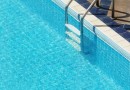 Criança de 1 ano e 3 meses morre após cair em piscina em Toledo