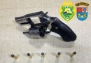 Polícia apreende revólver .357 durante abordagem a veículo