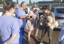 Paciente do Hospital Regional recebe visita de seus animais de estimação