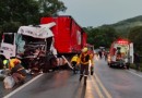 Colisão entre caminhões mata motorista na BR-282