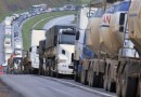 Caminhoneiros de SC avaliam adesão à paralisação nacional e associação alerta: ‘vai virar um caos por completo’