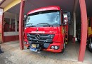 Corpo de Bombeiros recebe novo caminhão através do programa SC Mais Segura