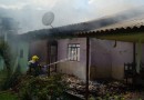 Incêndio destrói casa na Linha São Domingos