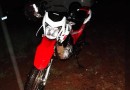 Motociclista fica ferido em queda seguida de saída de pista